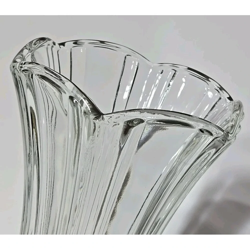 VINTAGE Old Cafe Clear Thick Glass 8 inch Tall Flower Vase Anchor Hocking HEAVY‎